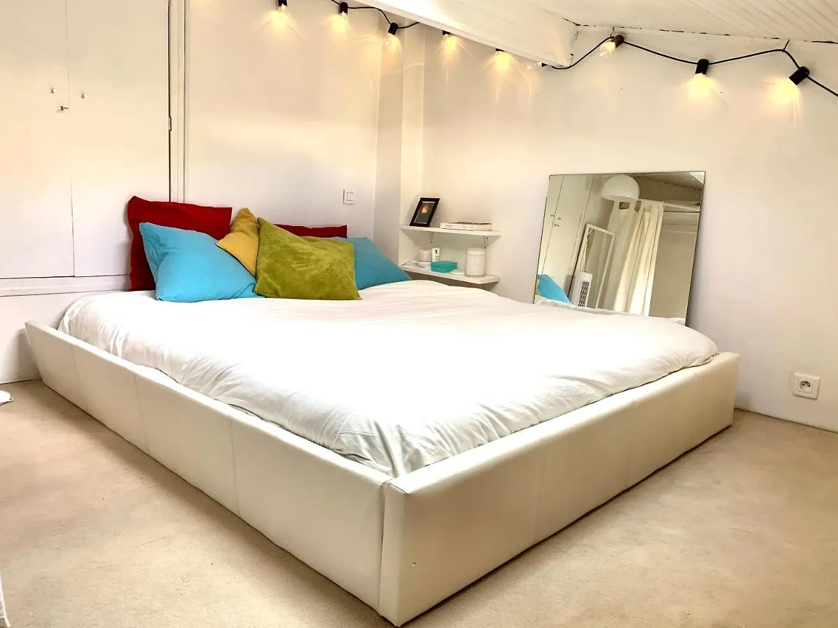 Loft D'Artiste In Teddy Bear Neighborhood Apartment Paris France
